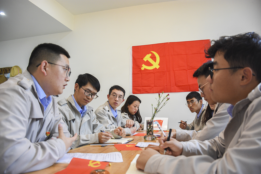 1.党建工作联盟“微课堂”开讲.jpg